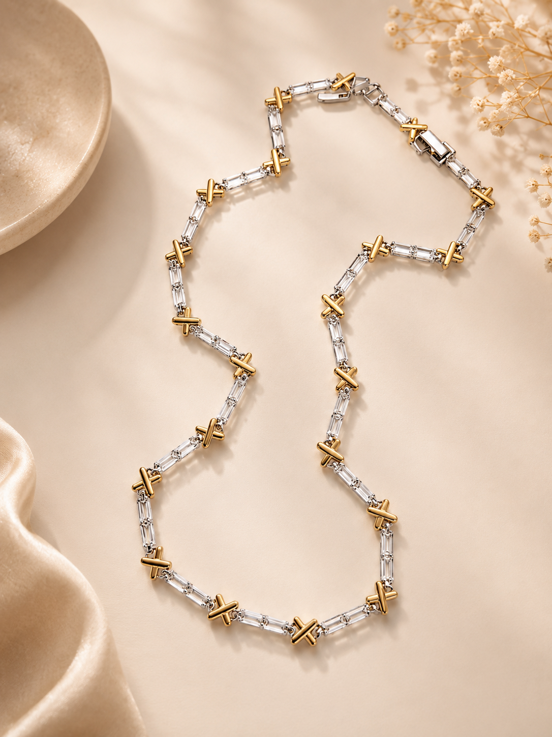 Baguette & X Link Necklace